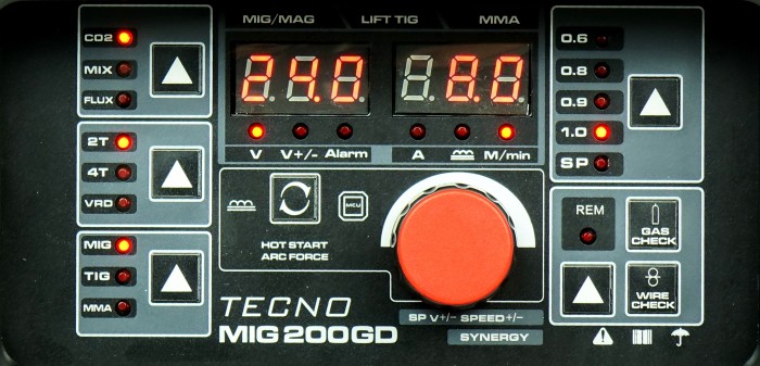 Półautomat spawalniczy TECNO MIG 200GD MIG/TIG/MMA SYNERGIC VRD ALU